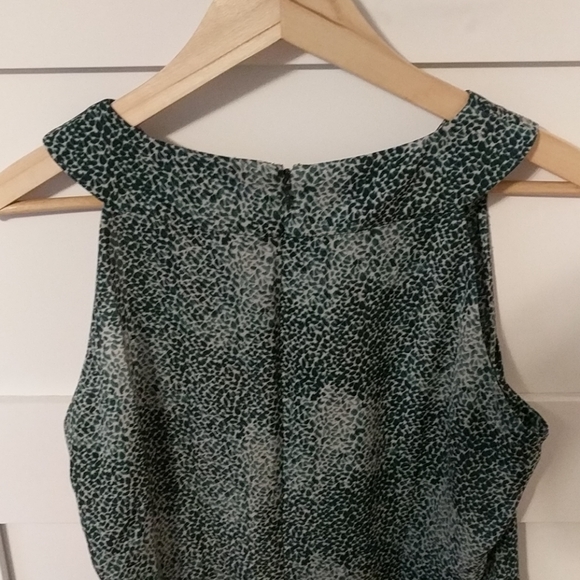 Banana Republic high neck tank top - Picture 2 of 4